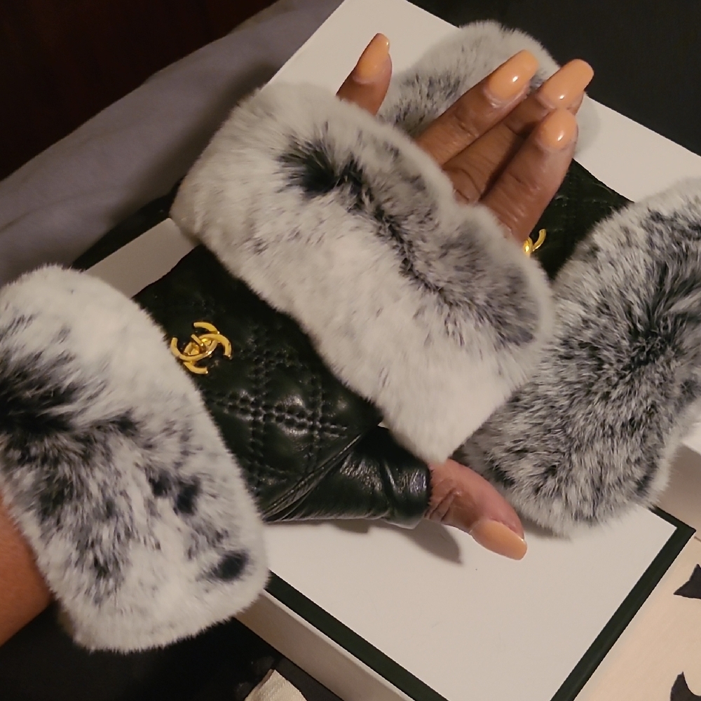 CHANEL Black and Gray Fingerless Rabbit Fur Leather Gloves